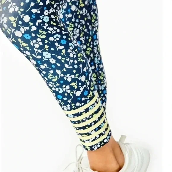 NWT Addison Bay Floral Leggings XS - Picture 3 of 3